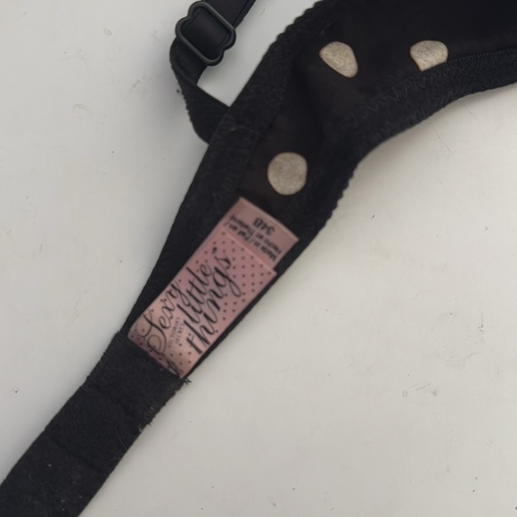 Black polka dot bra - Picture 3 of 3